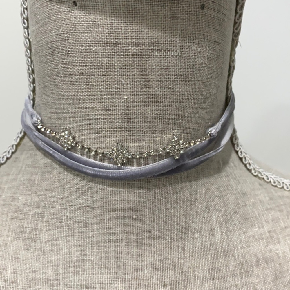 Silver velour necklace with crystal emphasis